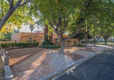 4168 E Pinecrest Cir, Las Vegas, NV 89121 - photo 2