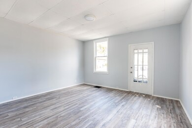 1321 Alberta St 41016-11