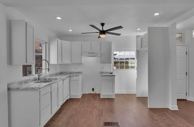 381 Larimer Ave, Turtle Creek, PA 15145 - photo 5