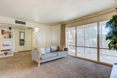 9424 N 4th Ave-18