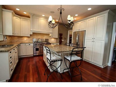 Kitchen. Chef s Kitchen complete with Brookhaven c