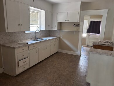 742 Columbia St, Shreveport, LA 71104 - photo 7