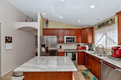 1193 W Morelos St-large-007-014-1193 W M