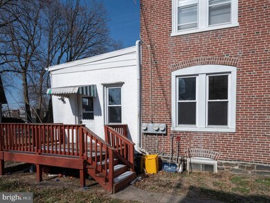 14 Cherry St, Darby, PA 19023 - photo 5