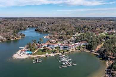 The Tide's Inn