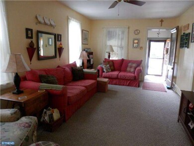 517 Elm Ave, Audubon, NJ 08106 - photo 2