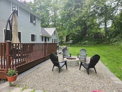 52 Ledgewood Rd, Claremont, NH 03743 - photo 6