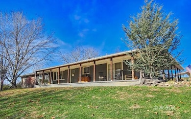 370 Mercerville Rd, Crown City, OH 45623 - photo 2