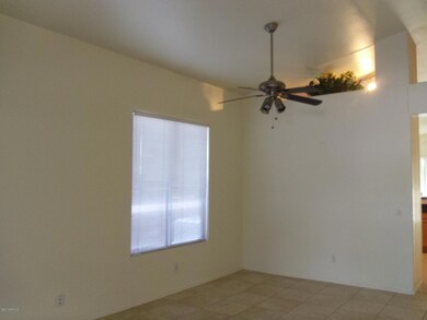 260 S Pineview Place, Chandler, AZ 85226 - photo 5