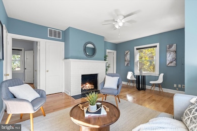1611 13th St S, Arlington, VA 22204 - photo 2