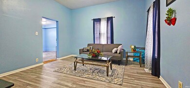 906 E Broadway St, Princeton, IN 47670 - photo 3