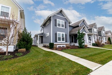 4694MACATAWALEGENDSBLVD-1