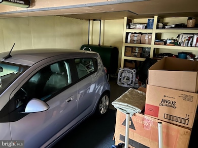 1643 Fairview St, Reading, PA 19606 - photo 5