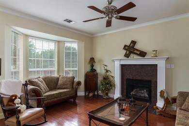 1310 Wedgewood Dr, Cleburne, TX 76033 - photo 7