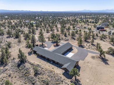 25480 Bachelor Ln, Bend, OR 97701 - photo 7