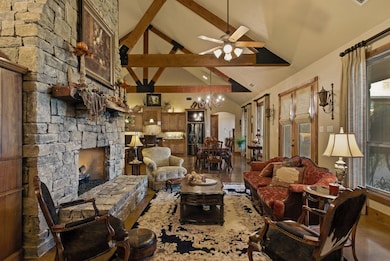 135 Serrano Ct, Weatherford, TX 76087 - photo 7