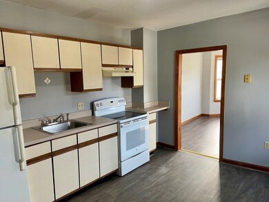 155 E Central St unit F, Franklin, MA 02038 - photo 3