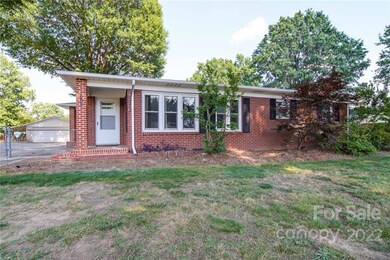 608 N Central Ave, Locust, NC 28097 - photo 3