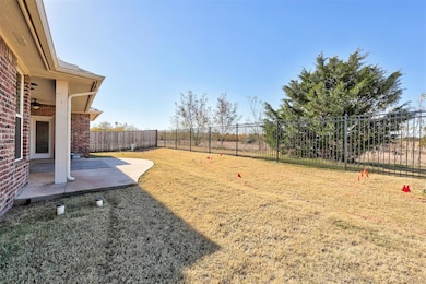 13401 Cobblestone Curve Rd, Oklahoma City, OK 73142 - photo 6