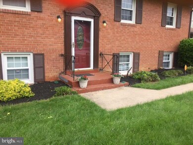 14409 Perrywood Dr, Burtonsville, MD 20866 - photo 2