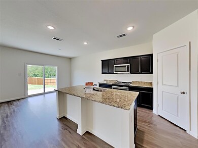 711 Texas 78, Lavon, TX 75166 - photo 4