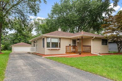 2404 George St, Rolling Meadows, IL 60008 - photo 2