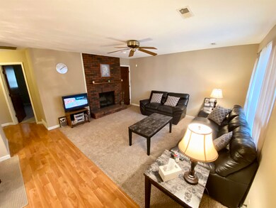 7B Eisenhower Dr, Jacksonville, IL 62650 - photo 3