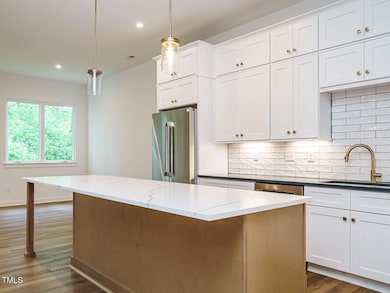 1523 Havenmont Ct, Raleigh, NC 27608 - photo 4