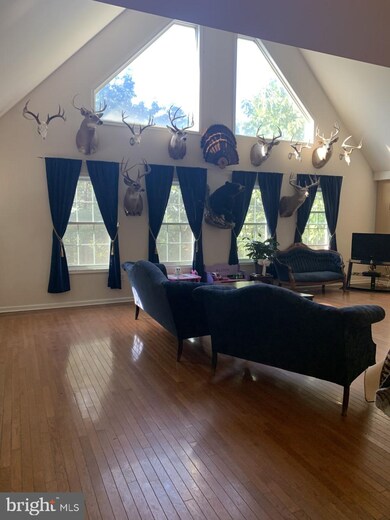 302 Markham Farm Rd, Front Royal, VA 22630 - photo 6