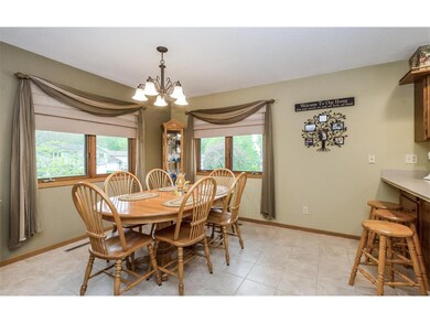 1730 Pleasantview Dr, Marion, IA 52302 - photo 6