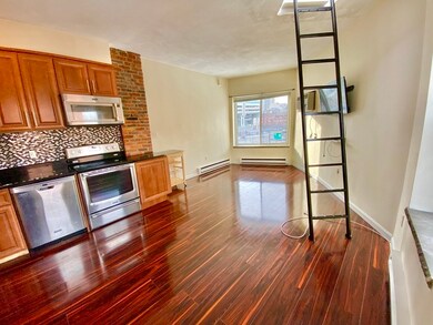 52 Salem St unit 3r, Boston, MA 02113 - photo 2
