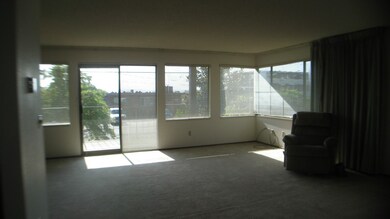 317 3rd Ave S unit 101, Edmonds, WA 98020 - photo 2