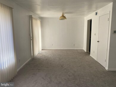 21 Eastford Ct, Parkville, MD 21234 - photo 3