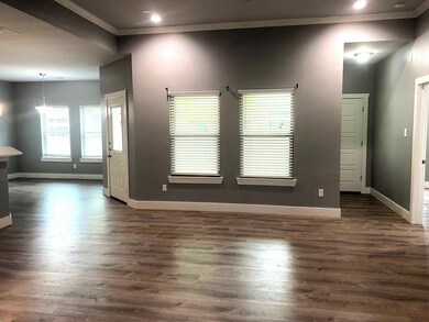 605 E McGee St, Sherman, TX 75090 - photo 5