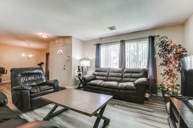 11026 Golden Fern Ct, Houston, TX 77075 - photo 6