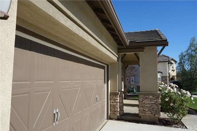 31392 Strawberry Tree Ln, Temecula, CA 92592 - photo 2