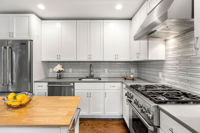 290 North St unit 3, Boston, MA 02113 - photo 7