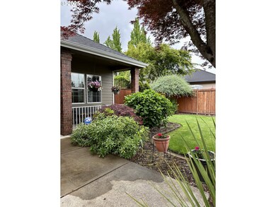 764 Impala Ave, Eugene, OR 97404 - photo 4