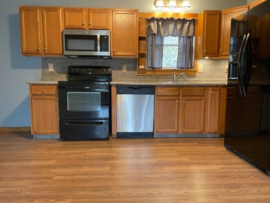 332 Main St, Saint Johnsbury, VT 05819 - photo 5