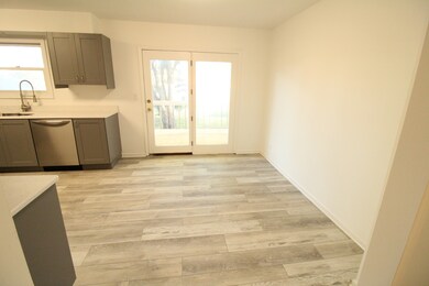 3 Deer Path, Lake In the Hills, IL 60156 - photo 6