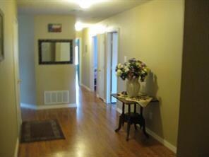 Spacious entry way