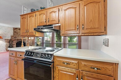 1332 Hickory St, Niles, MI 49120 - photo 5