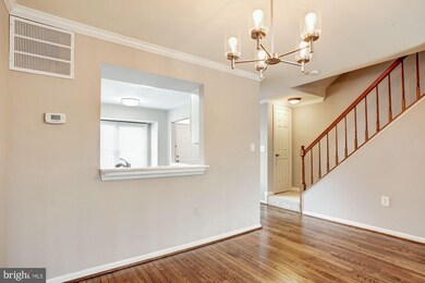 6303 Mary Todd Ct, Centreville, VA 20121 - photo 6