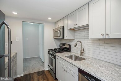 58 Old Forge Crossing unit 58, Devon, PA 19333 - photo 5