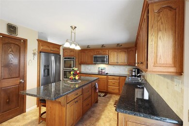 2562 Joust Dr, Greenwood, IN 46143 - photo 6