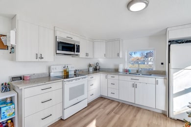 496 N 200 E, Nephi, UT 84648 - photo 7