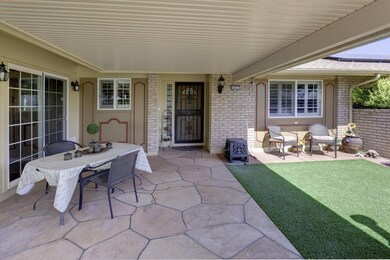 13621 N. Emberwood Drive