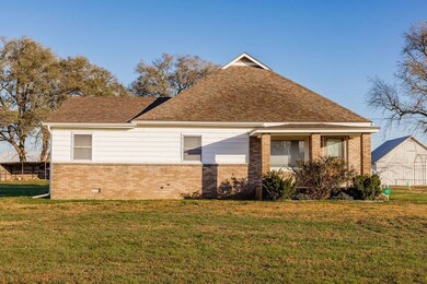 3331 Cr 2000, Independence, KS 67301 - photo 4