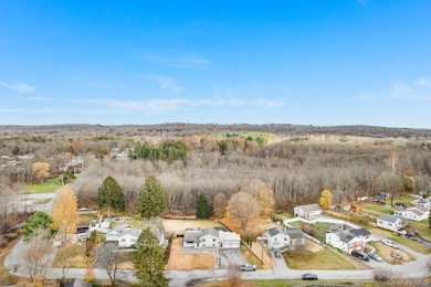 15 Franklin Rd, Hyde Park, NY 12538 - photo 3