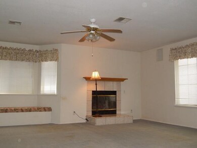 3203 Tardito Ln, Rosamond, CA 93560 - photo 6